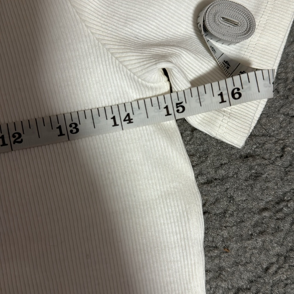 Button Up Top - Picture 7 of 9